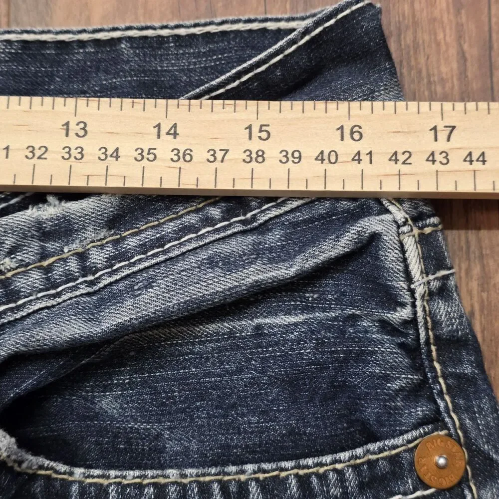 Big Star Pioneer Y2K Distressed Boot Cut Jeans 33L Buckle Exclusive